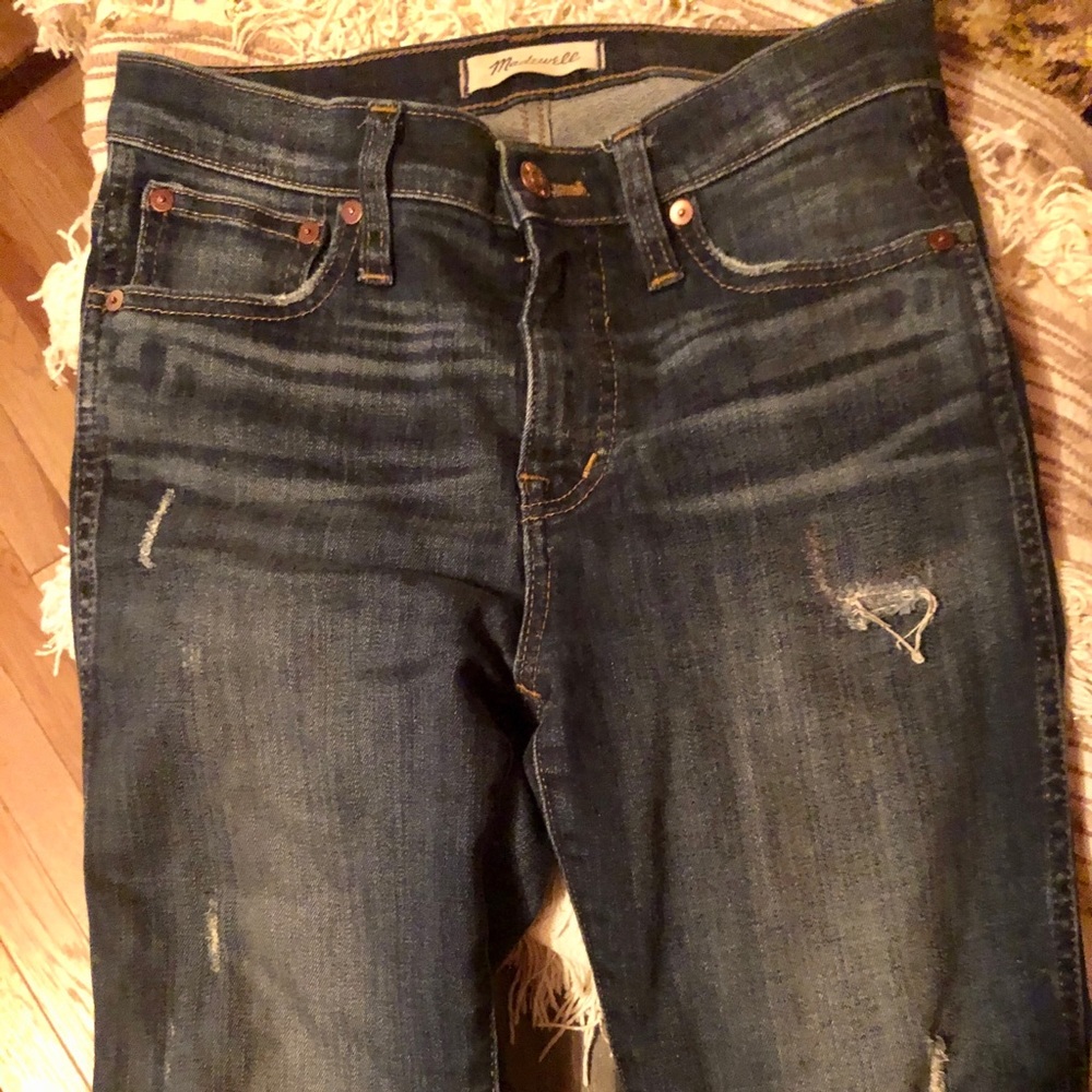 Madewell 9” High Rise Skinny Distressed Jeans 25”